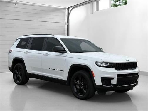 2023 Jeep Grand Cherokee L Laredo