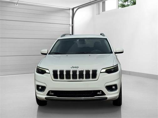 2019 Jeep Cherokee Overland