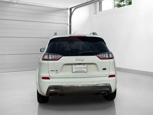 2019 Jeep Cherokee Overland