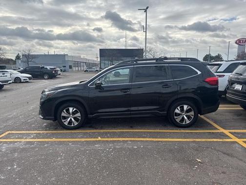2023 Subaru Ascent Premium 7-Passenger