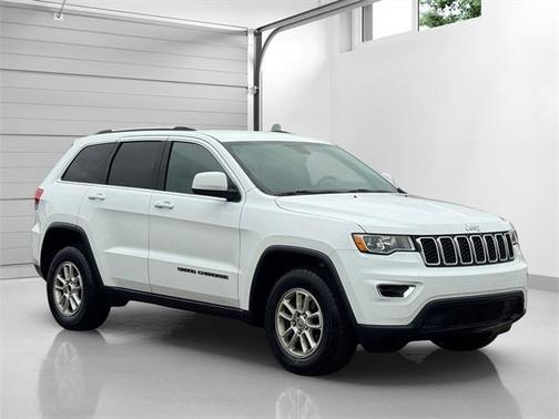 2018 Jeep Grand Cherokee Laredo E