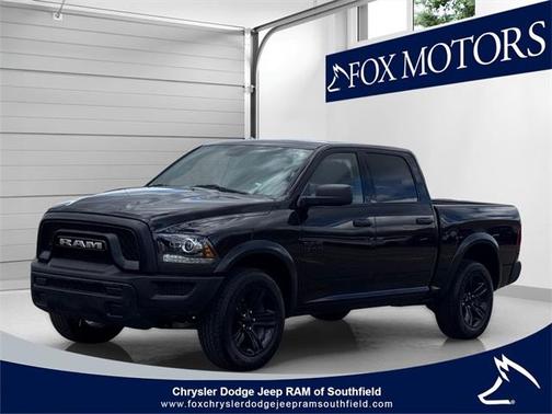 2024 RAM 1500 Classic SLT