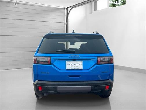 2026 Jeep Cherokee LAREDO/LIMITED