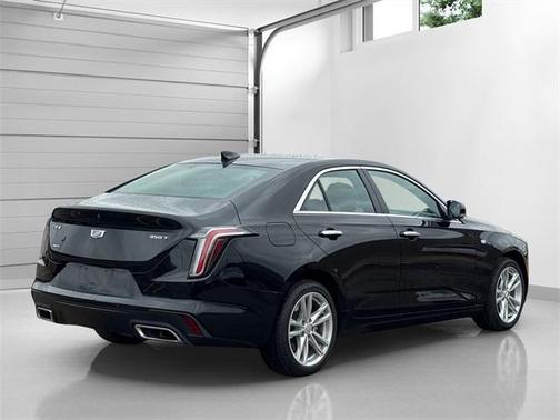 2023 Cadillac CT4 Luxury