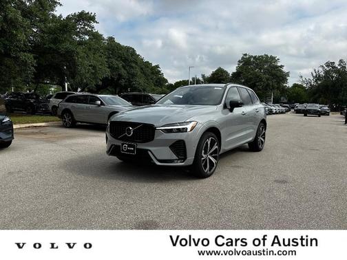 2025 Volvo XC60 B5 Ultra