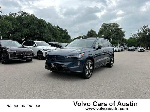 2025 Volvo EX90 Twin Motor Plus