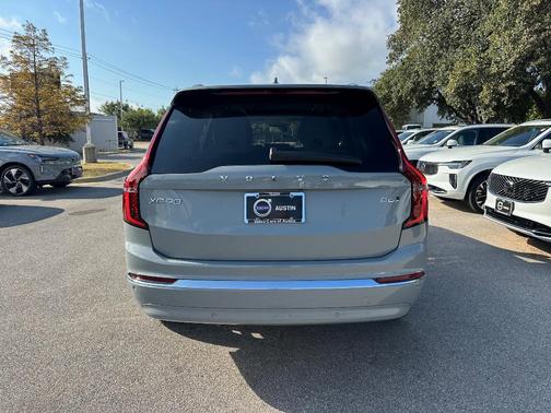 2026 Volvo XC90 B6 Ultra 7-Seater