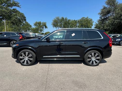 2022 Volvo XC90 Recharge Plug-In Hybrid T8 Inscription Extended Range 7P