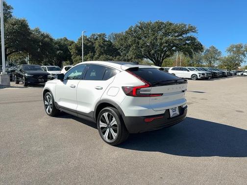 2023 Volvo C40 Recharge Pure Electric Twin Core