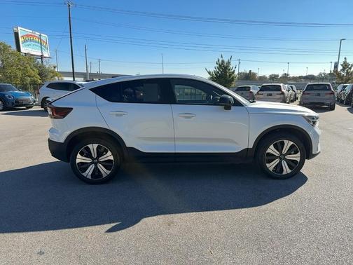 2023 Volvo C40 Recharge Pure Electric Twin Core