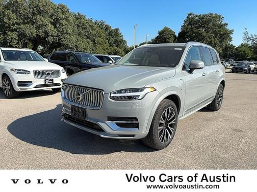 2025 Volvo XC90 Plug-In Hybrid T8 Plus 7-Seater