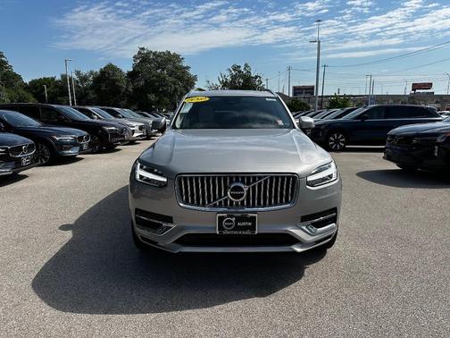2024 Volvo XC90 Recharge Plug-In Hybrid T8 Plus Bright Theme 7-Seater