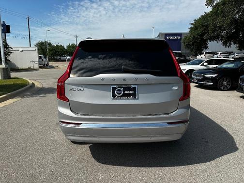2024 Volvo XC90 Recharge Plug-In Hybrid T8 Plus Bright Theme 7-Seater