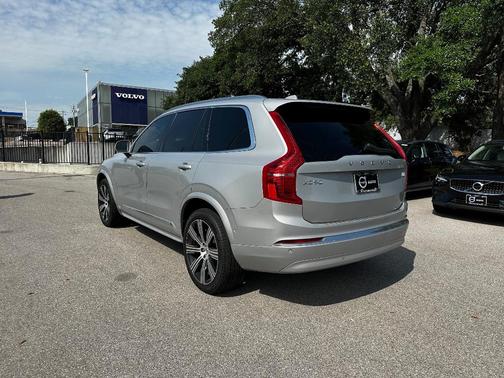 2024 Volvo XC90 Recharge Plug-In Hybrid T8 Plus Bright Theme 7-Seater