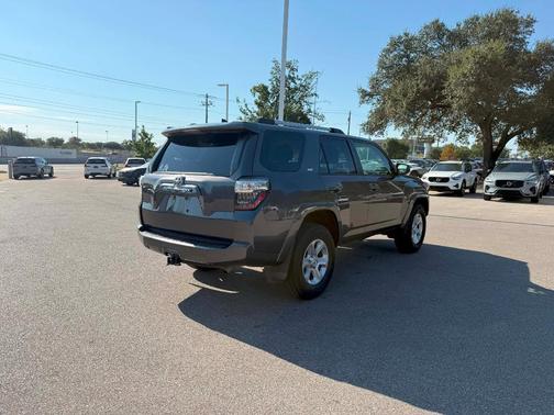 2021 Toyota 4Runner SR5