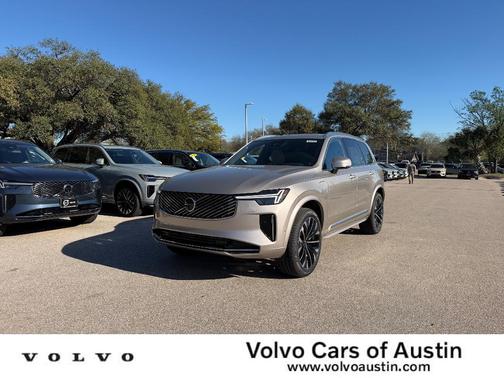 Bright 2026 Volvo XC90 Plug-In Hybrid T8 Plus 7-Seater