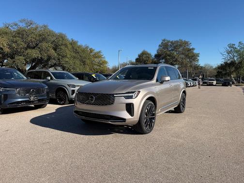 Bright 2026 Volvo XC90 Plug-In Hybrid T8 Plus 7-Seater