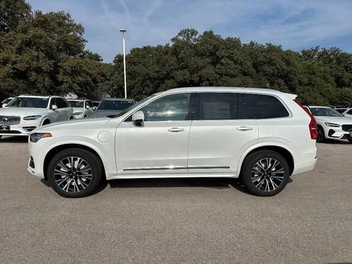2025 Volvo XC90 Plug-In Hybrid T8 Plus 7-Seater