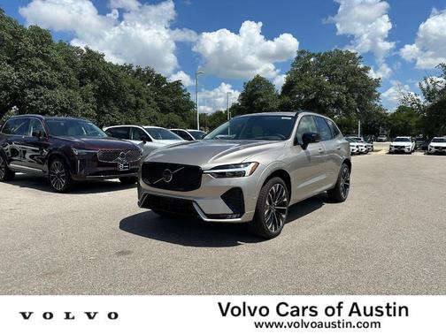 2026 Volvo XC60 B5 ULTRA