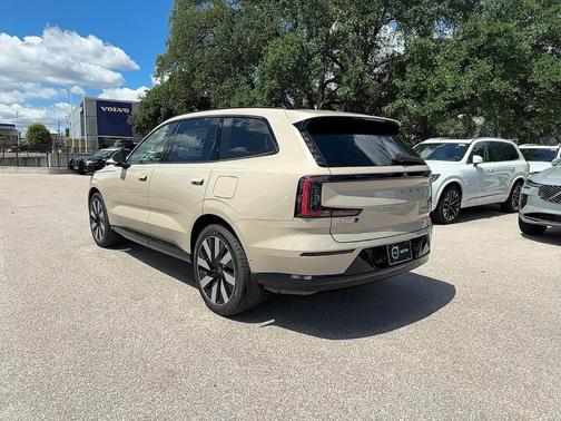 2025 Volvo EX90 Twin Motor Ultra