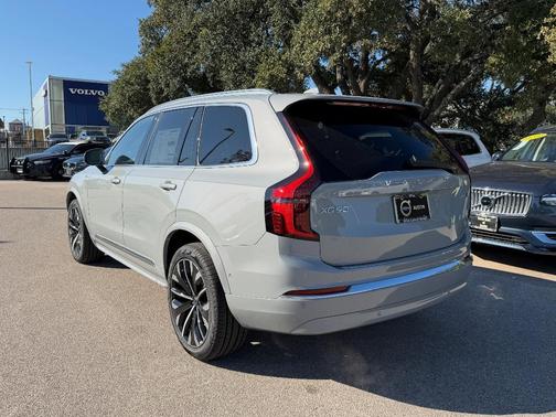 2026 Volvo XC90 B6 Plus 7-Seater