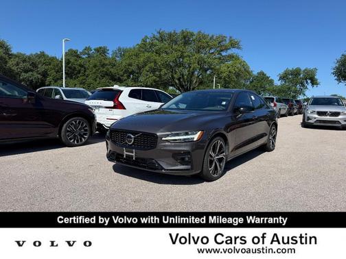 Dark Gray 2024 Volvo S60 B5 Core Dark Theme