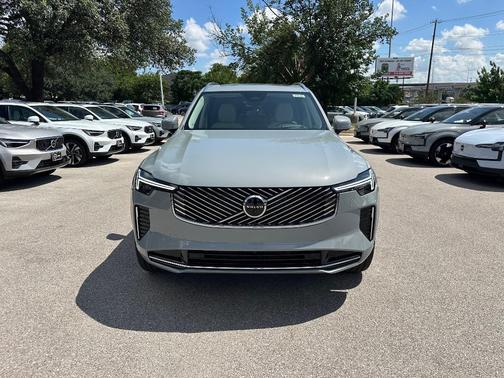 2026 Volvo XC90 B6 Ultra 7-Seater