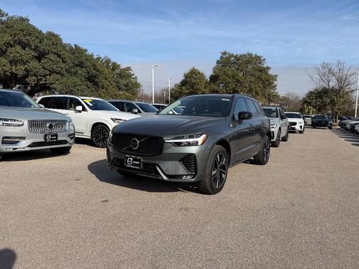 2026 Volvo XC60 B5 Core