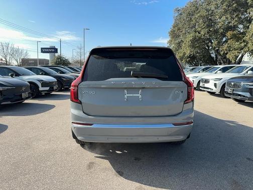 2026 Volvo XC90 B6 Ultra 7-Seater