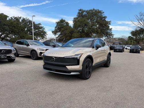 2026 Volvo EX30 TWIN MOTOR CROSS COUNTRY ULTRA