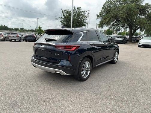 2022 INFINITI QX50 Luxe
