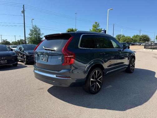 Denim Blue 2023 Volvo XC90 B5 Plus