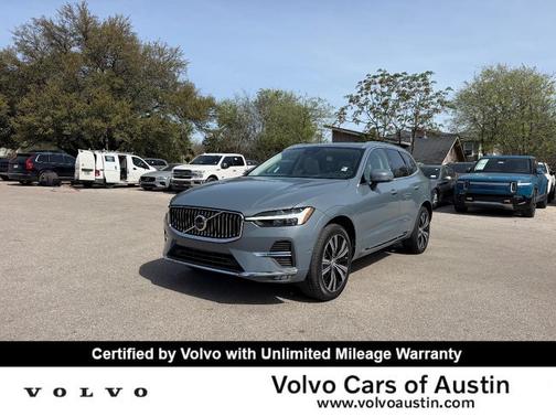 2023 Volvo XC60 B5 Plus Bright Theme