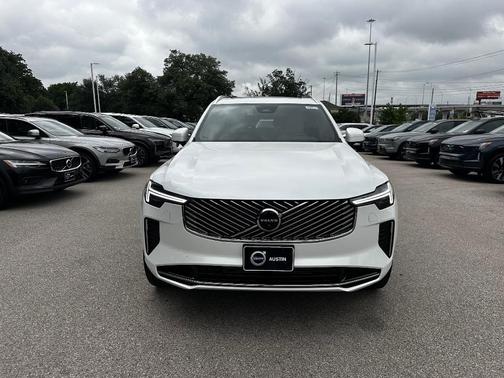2025 Volvo XC90 Plug-In Hybrid T8 Plus 7-Seater