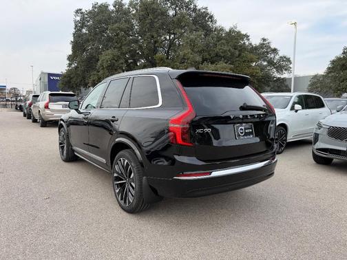2026 Volvo XC90 B6 Plus 7-Seater