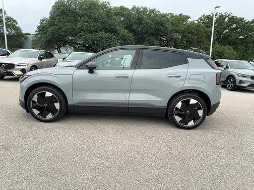 2025 Volvo EX30 Twin Motor Plus