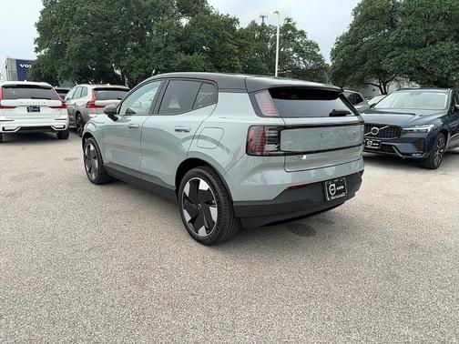 2025 Volvo EX30 Twin Motor Plus