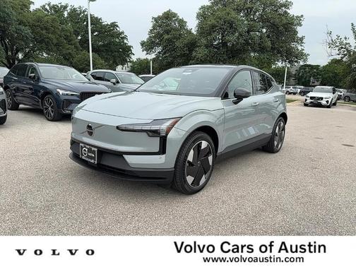 2025 Volvo EX30 Twin Motor Plus