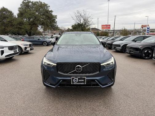 2026 Volvo XC60 B5 Ultra