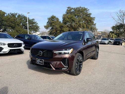 2026 Volvo XC60 B5 Ultra