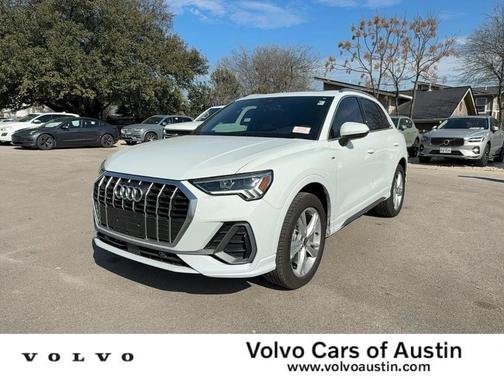 2024 Audi Q3 45 S line Premium