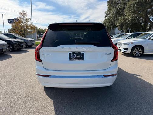 2026 Volvo XC90 B6 Ultra 7-Seater