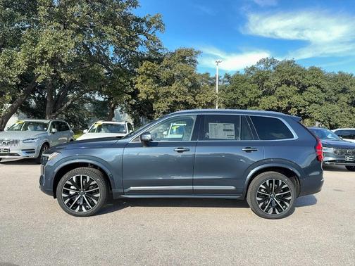 2026 Volvo XC90 B6 Ultra 7-Seater