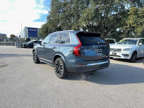 2026 Volvo XC90 B6 Ultra 7-Seater