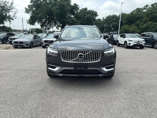 2024 Volvo XC90 Recharge Plug-In Hybrid T8 Ultimate Bright Theme 7-Seater