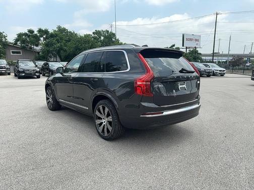 2024 Volvo XC90 Recharge Plug-In Hybrid T8 Ultimate Bright Theme 7-Seater