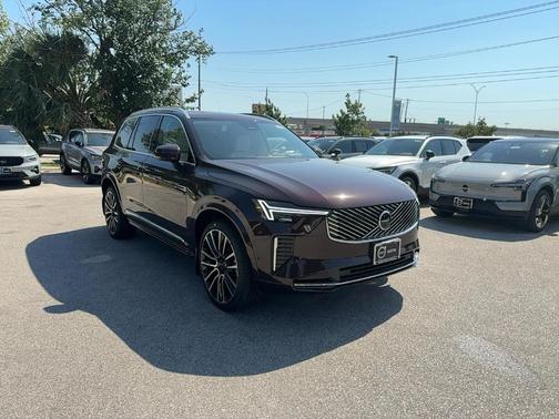 2025 Volvo XC90 B6 Ultra
