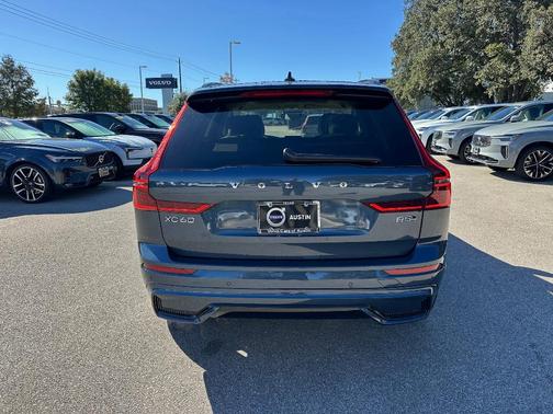 2026 Volvo XC60 B5 Ultra