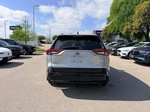 Silver Sky 2024 Toyota RAV4 Prime XSE