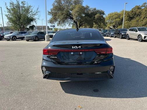 2023 Kia Forte 